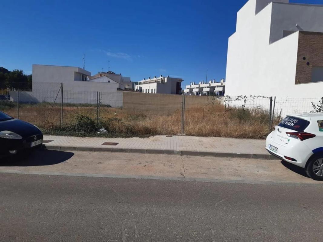 Terreno en venta en Sagunto/Sagunt, Valencia photo 3