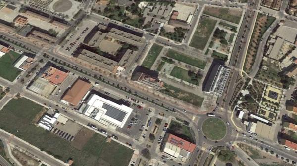Terreno en calle Miguel Mihura thumbnail 2