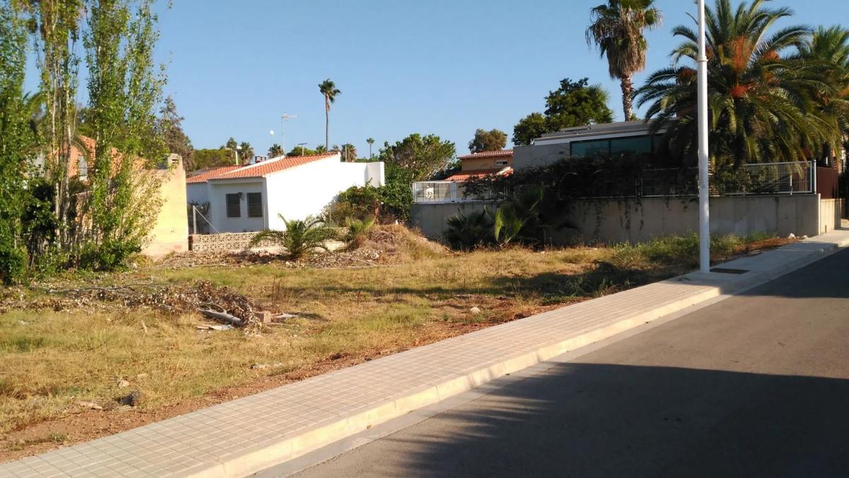 Terreno en venta en Sagunto/Sagunt, Valencia photo 2