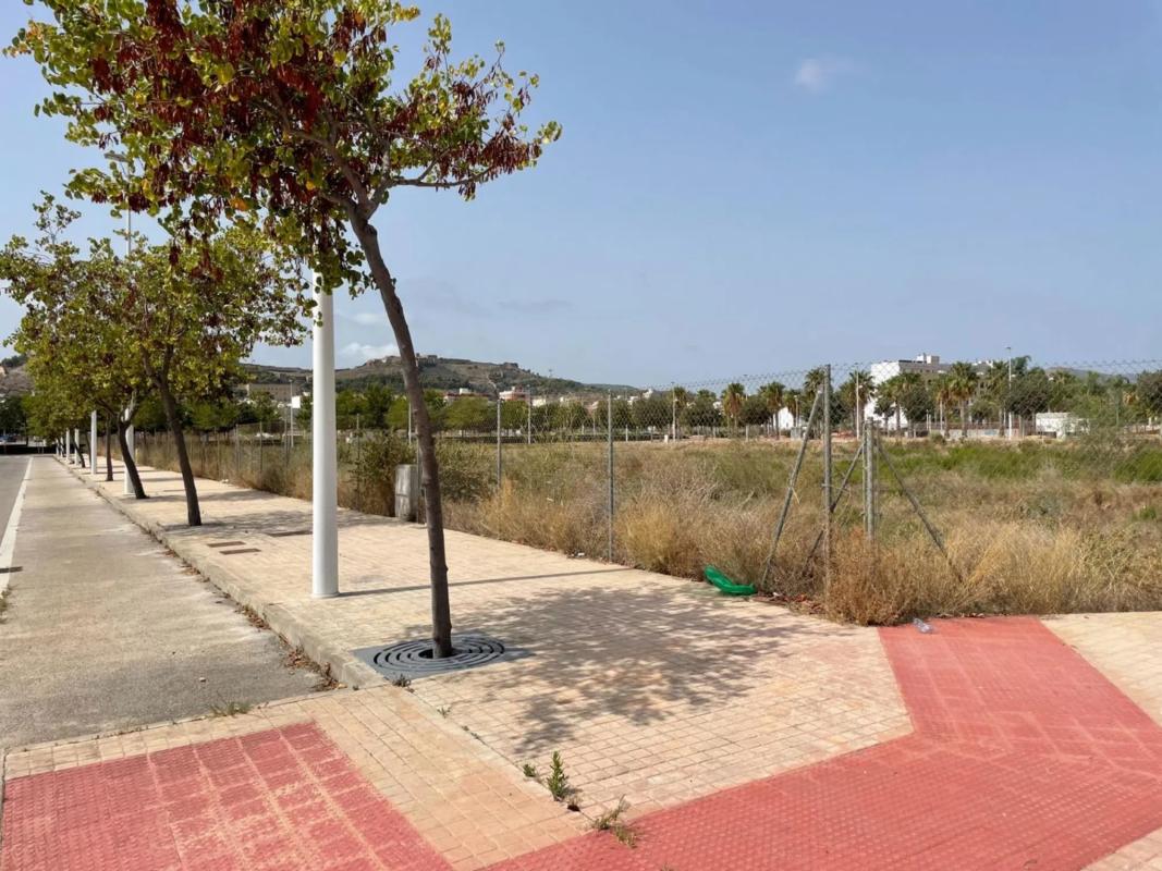 Terreno en venta en Puerto de Sagunto, Valencia photo 4
