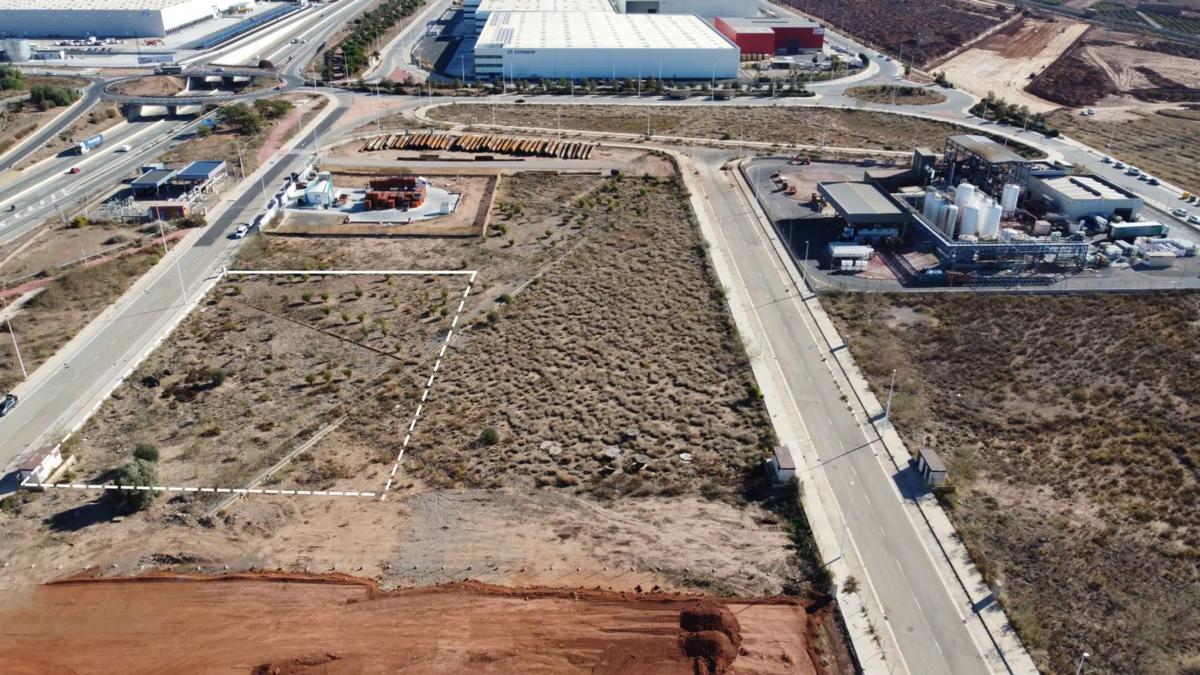 Terreno en venta en Puerto de Sagunto, Valencia photo 4