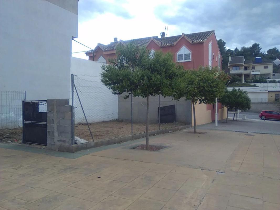 Terreno en venta en Torres-Torres, Valencia photo 3