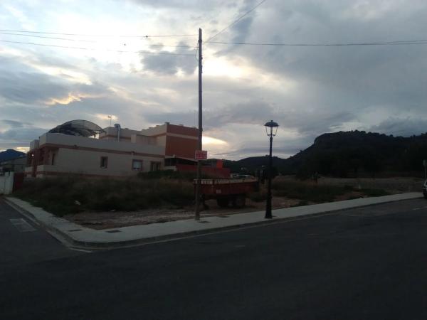 Terreno en Algimia de Alfara thumbnail 1