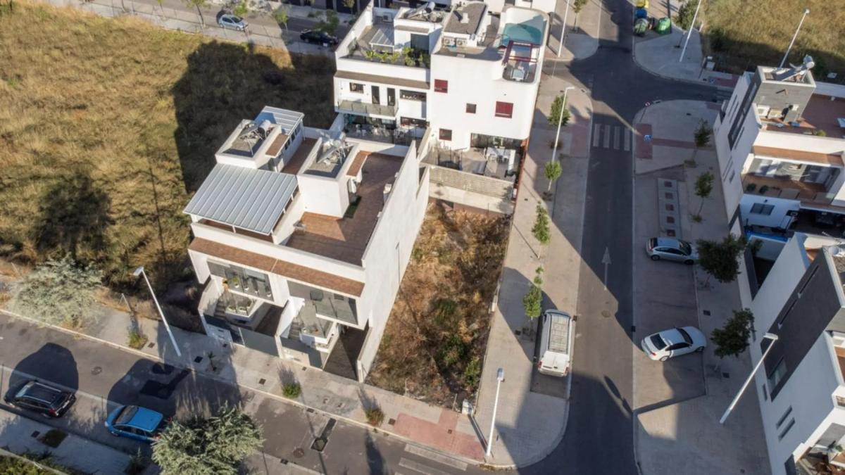 Terreno en venta en Puerto de Sagunto, Valencia photo 4