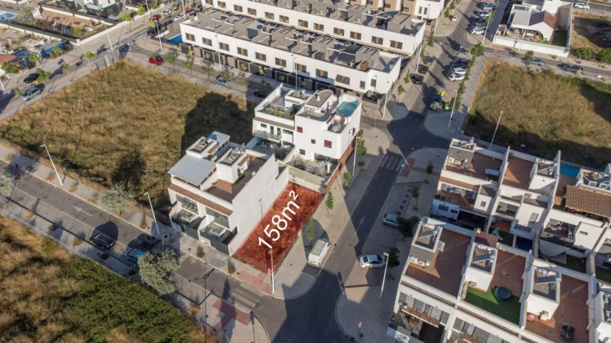 Terreno en venta en Puerto de Sagunto, Valencia photo 5