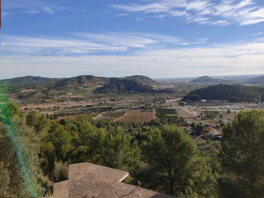 Terreno en venta en Gilet, Valencia photo 1