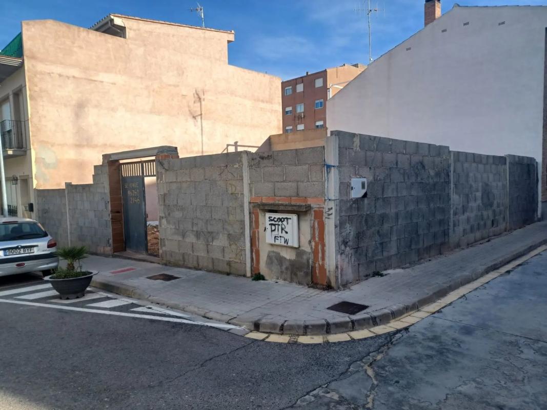 Terreno en venta en Faura, Valencia photo 2