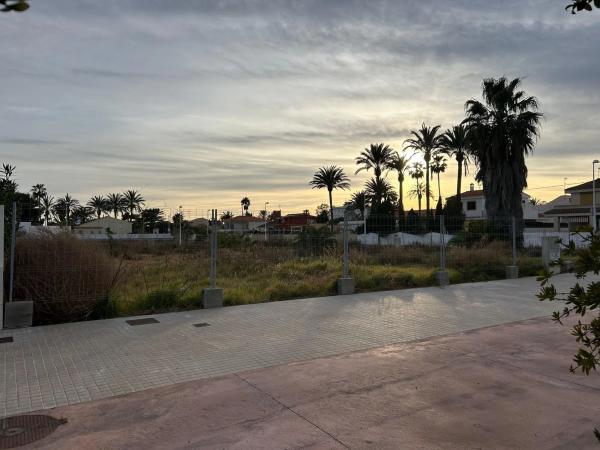 Terreno en avenida de la Marjal, 1 photo 3