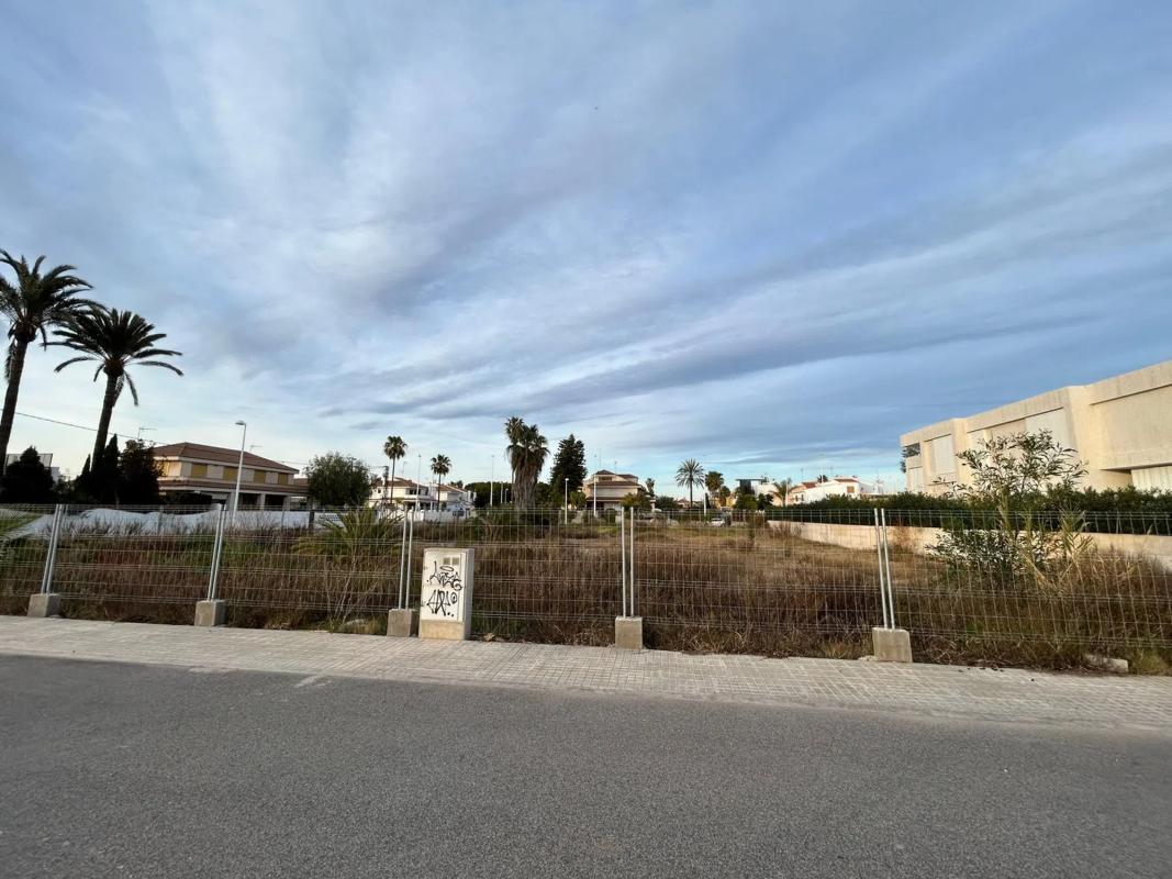 Terreno en venta en Sagunto/Sagunt, Valencia photo 4