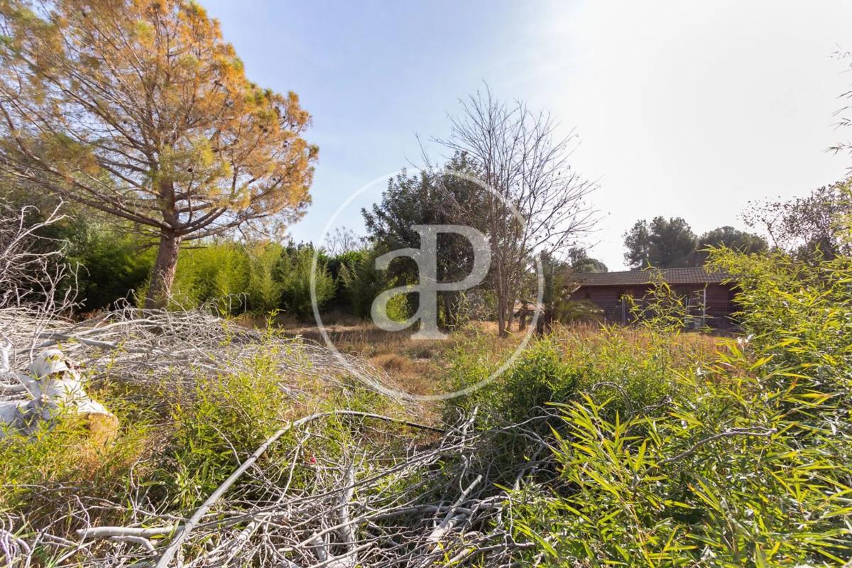 Terreno en venta en L'Eliana, Valencia photo 5
