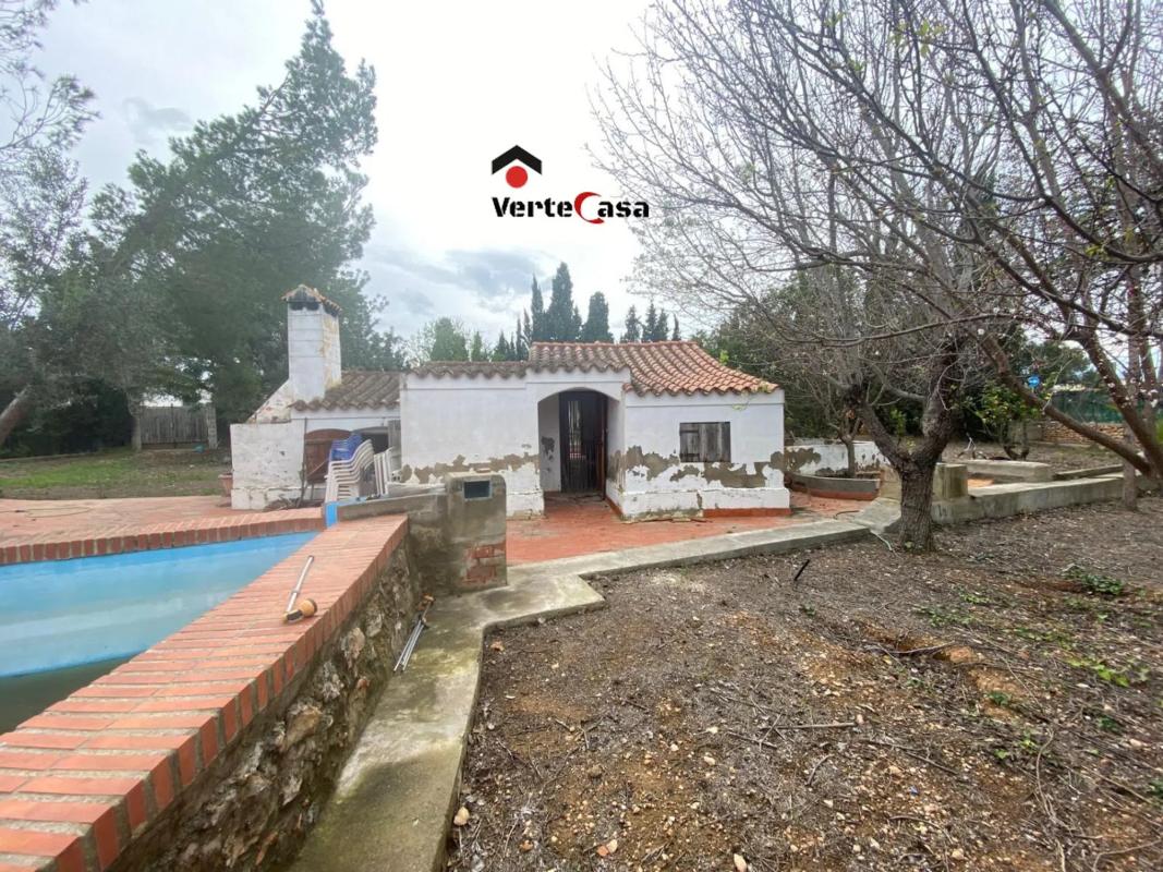Terreno en venta en La Pobla de Vallbona, Valencia photo 2