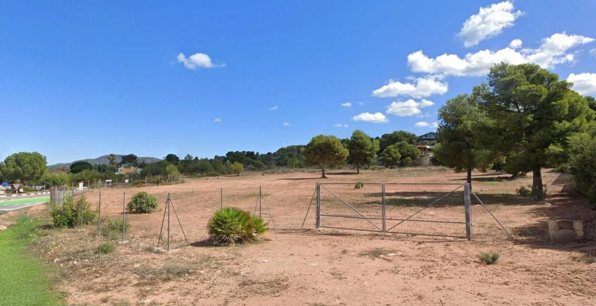 Terreno en venta en Olocau, Valencia photo 2