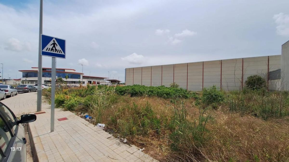 Участок земли на продажу в Наукера, Валенсия photo 3