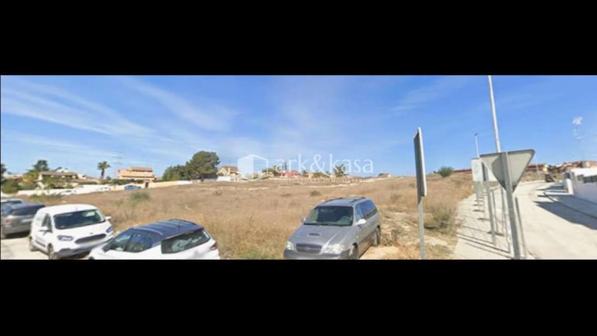 Land for sale in San Antonio de Benagéber, Valencia photo 4