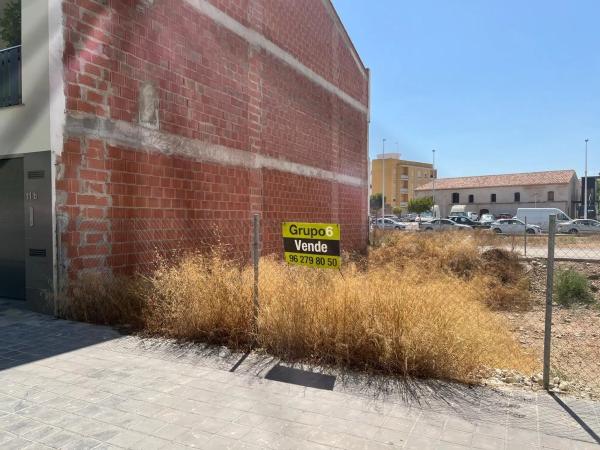 Terreno en Parque de la Bombilla-Pla de Rascanya photo 2