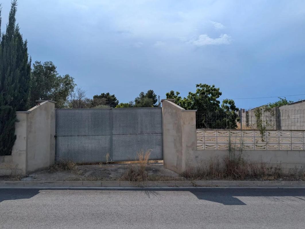 Terreno en venta en Bétera, Valencia photo 1