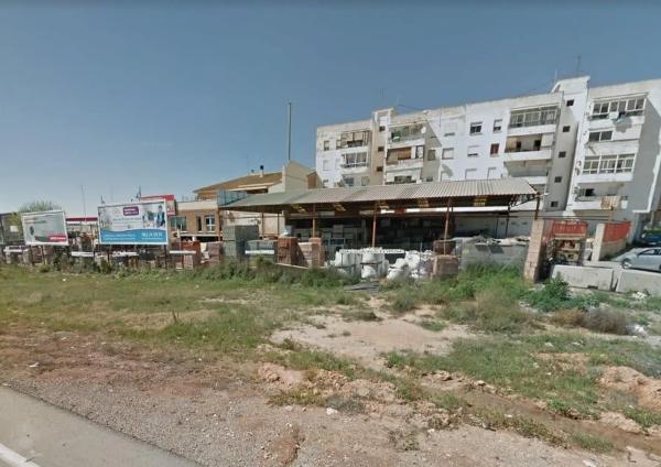 Terreno en Núcleo Urbano thumbnail 1