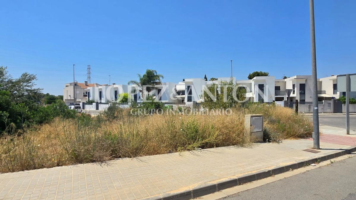 Участок земли на продажу в Сан-Антонио-де-Бенахевер, Валенсия photo 2