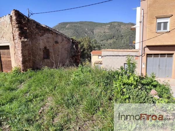 Terreno en calle Calvario, 369 photo 1
