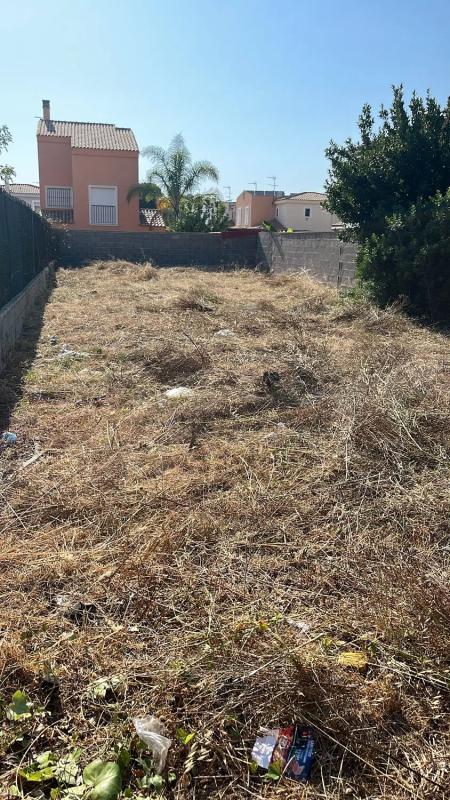Land for sale in La Pobla de Vallbona, Valencia photo 1