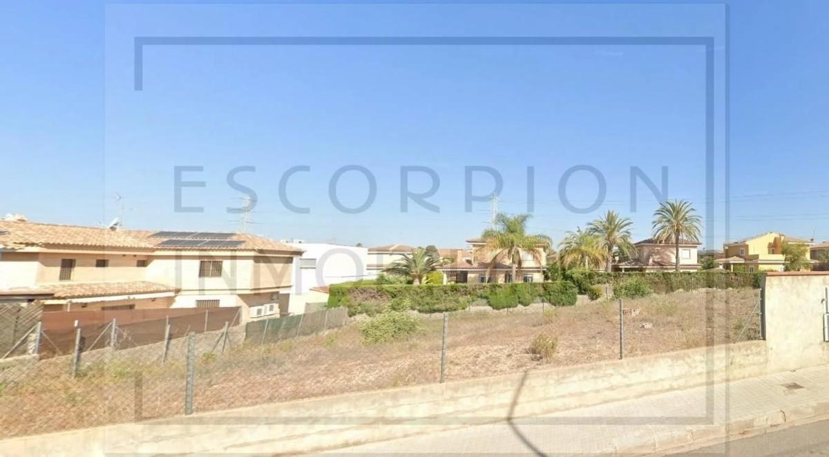 Terreno en venta en L'Eliana, Valencia photo 2