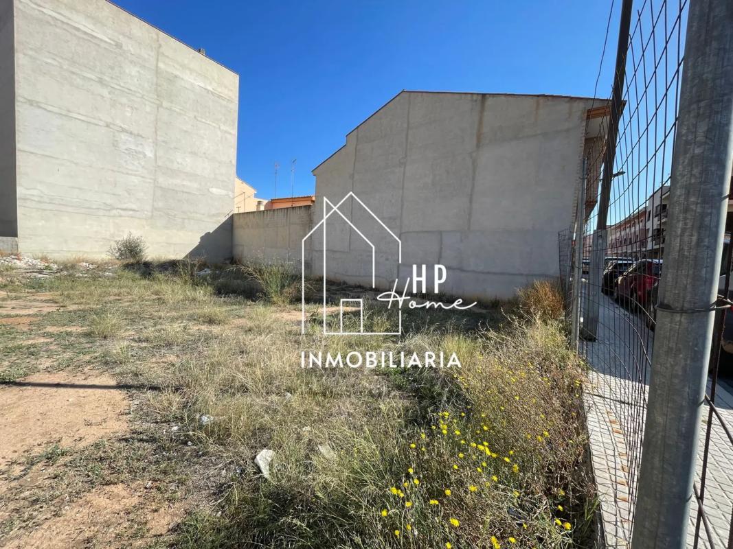 Terreno en venta en La Pobla de Vallbona, Valencia photo 4