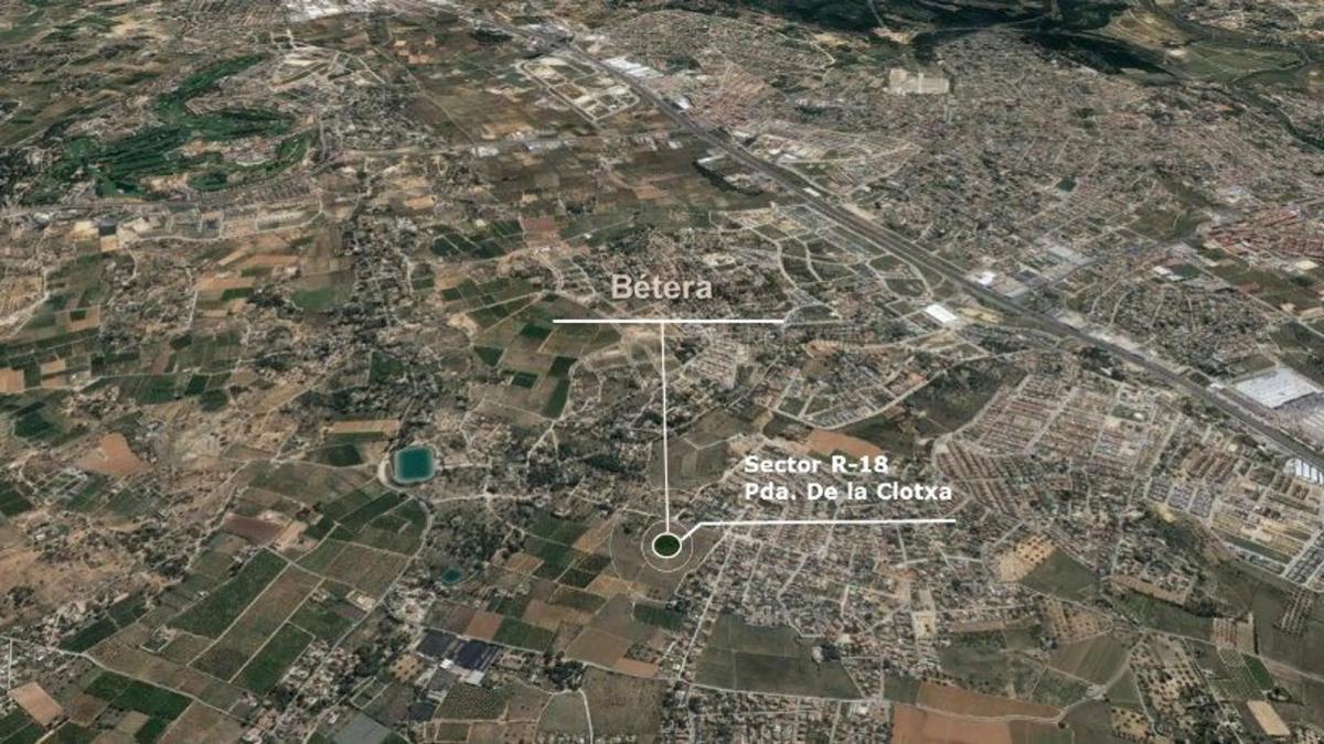 Land for sale in La Pobla de Vallbona, Valencia photo 2