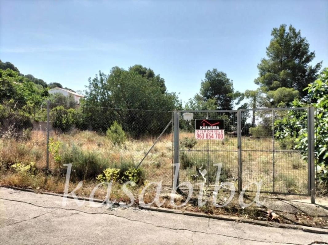 Terreno en venta en Llíria, Valencia photo 2