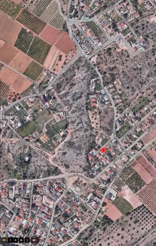 Land for sale in La Pobla de Vallbona, Valencia photo 1