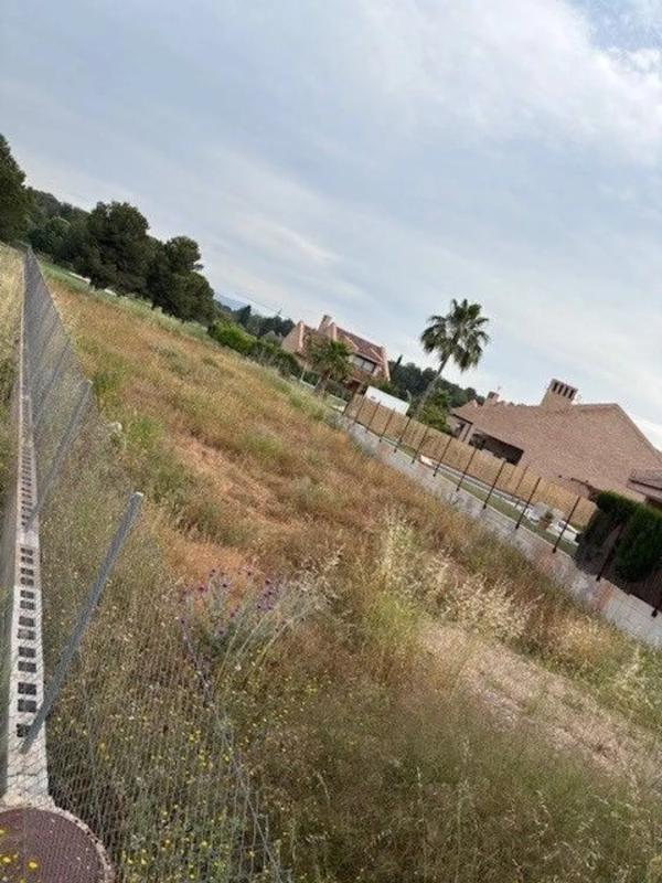Terreno en venta en Bétera, Valencia photo 1