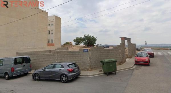 Terreno en calle Coves de Montiel, 33 thumbnail 1