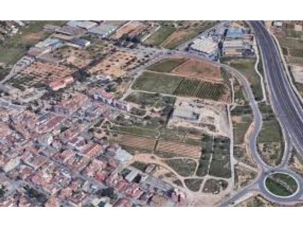 Terreno en Núcleo Urbano thumbnail 1