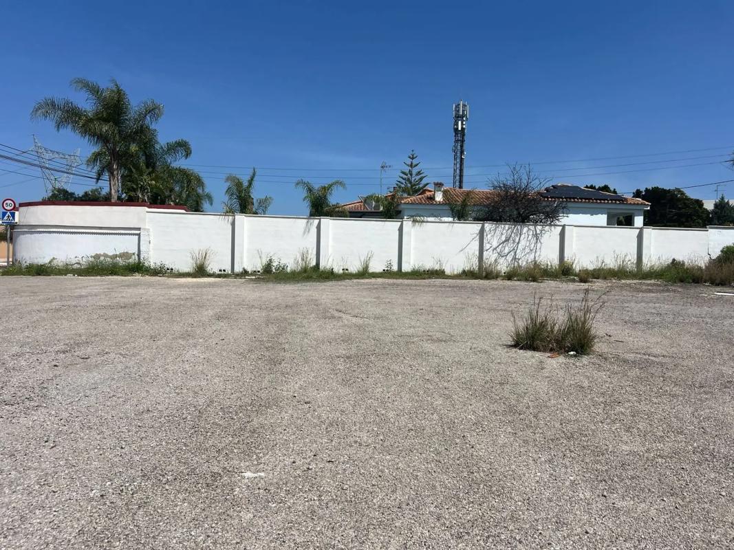 Terreno en venta en L'Eliana, Valencia photo 4