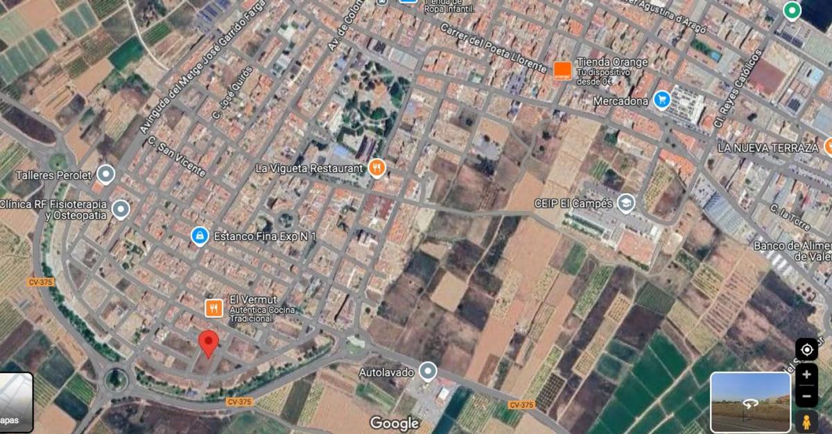 Terreno en venta en La Pobla de Vallbona, Valencia photo 2