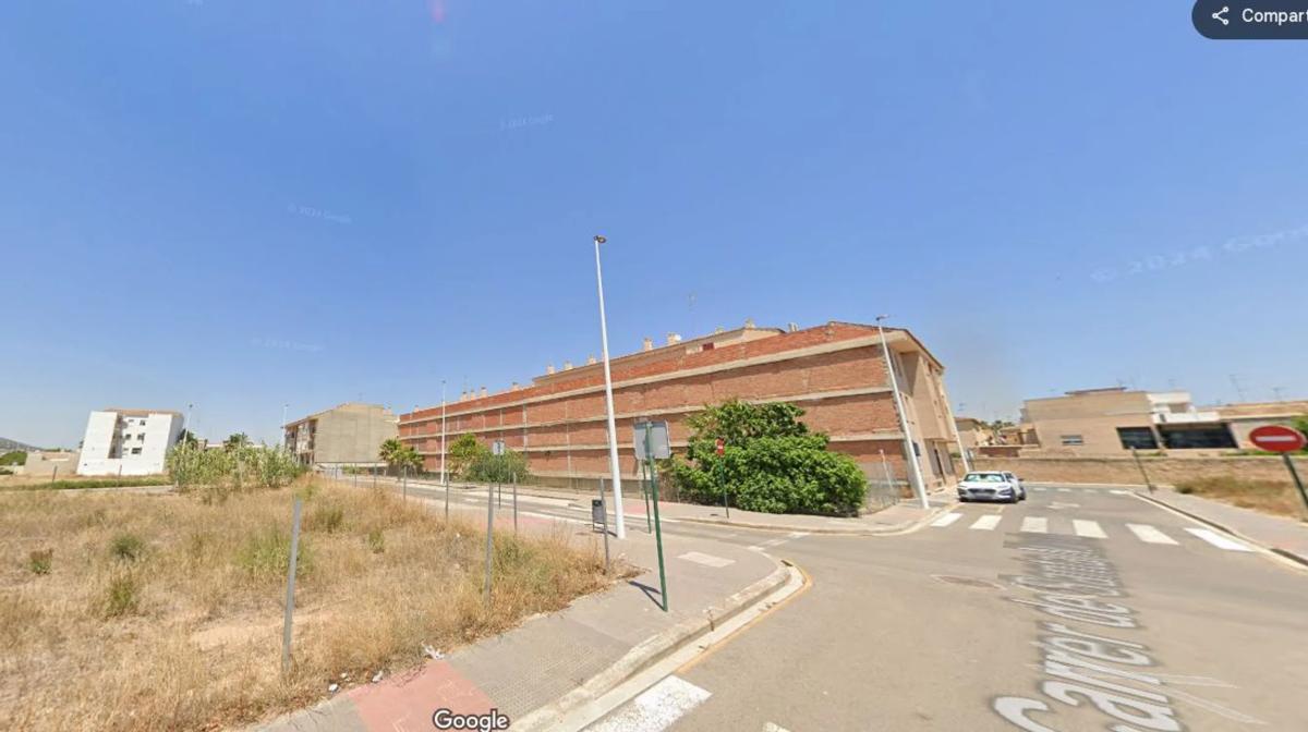 Terreno en venta en La Pobla de Vallbona, Valencia photo 3