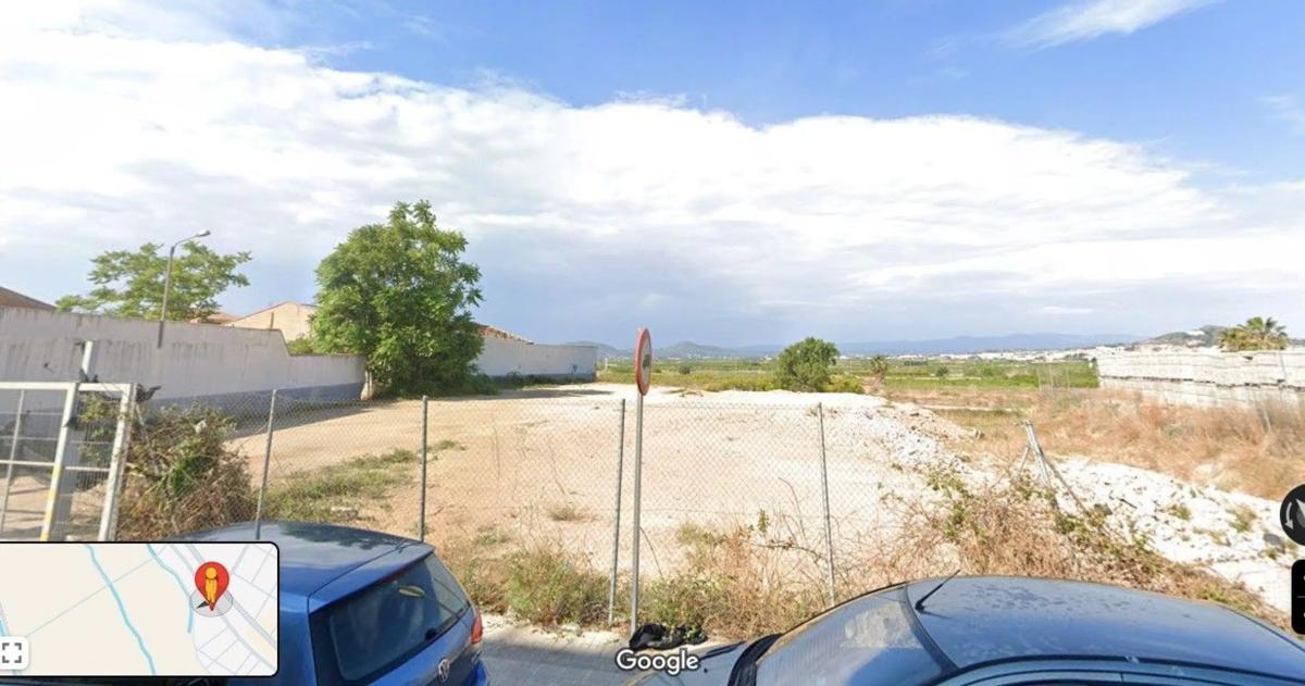 Terreno en venta en La Pobla de Vallbona, Valencia photo 3