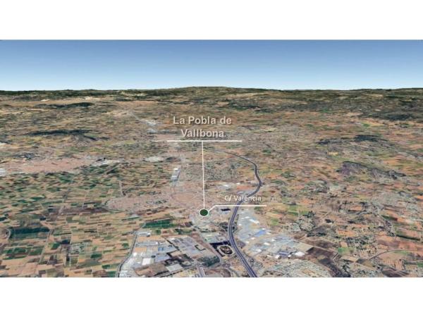 Terreno en calle de València thumbnail 1
