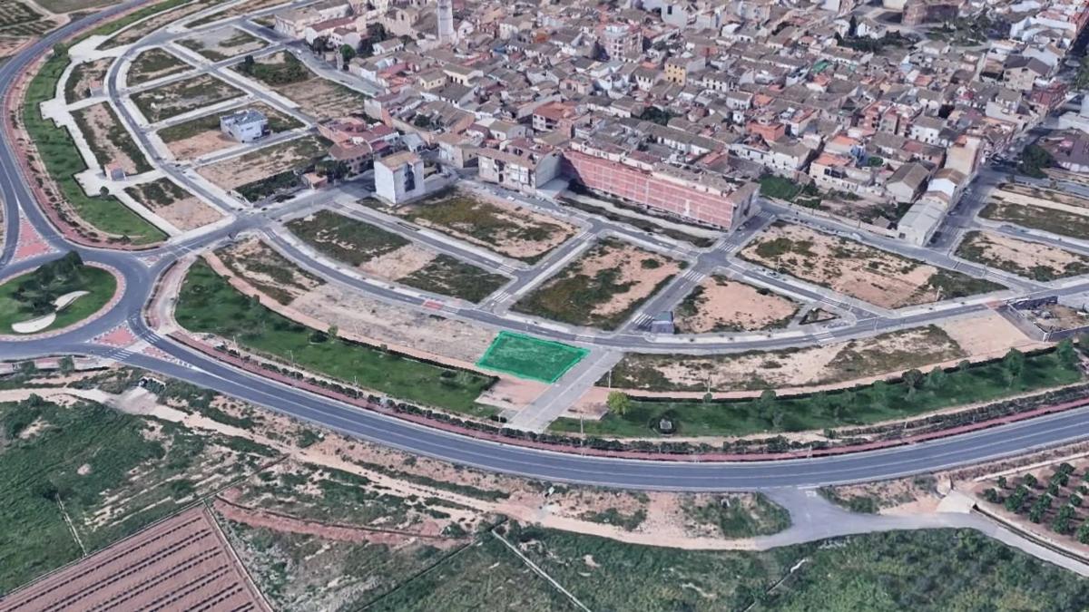 Land for sale in La Pobla de Vallbona, Valencia photo 3