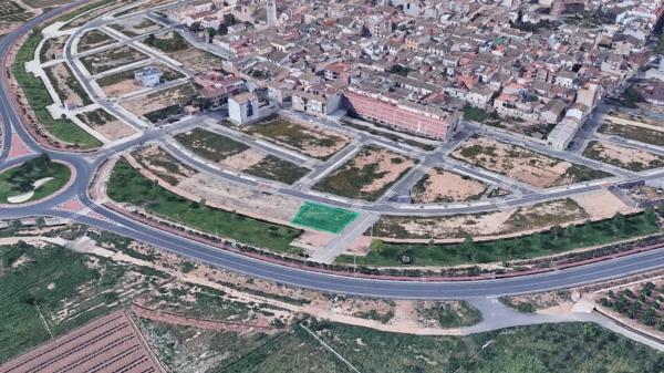Terreno en calle de Clara Campoamor thumbnail 2