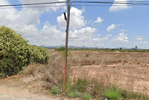 Terreno en plaza Poligono N-47.R, 52 thumbnail 1