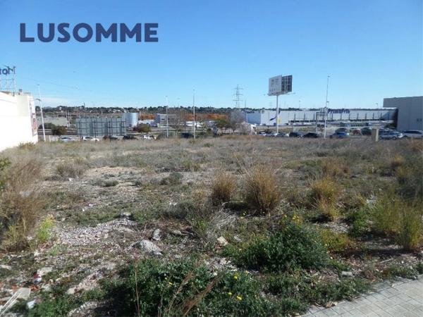 Terreno en calle Arpella thumbnail 2