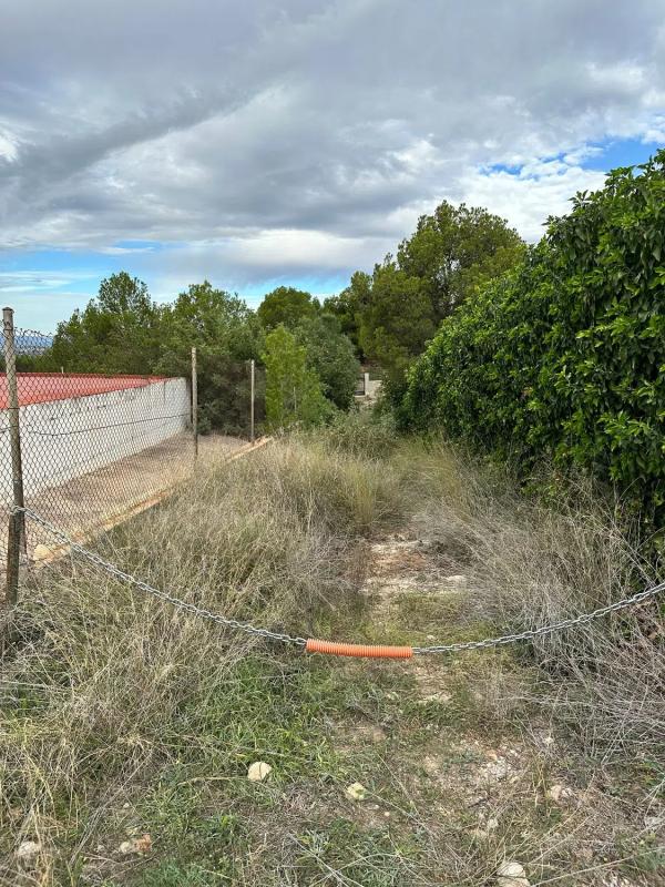Terreno en venta en Olocau, Valencia photo 4