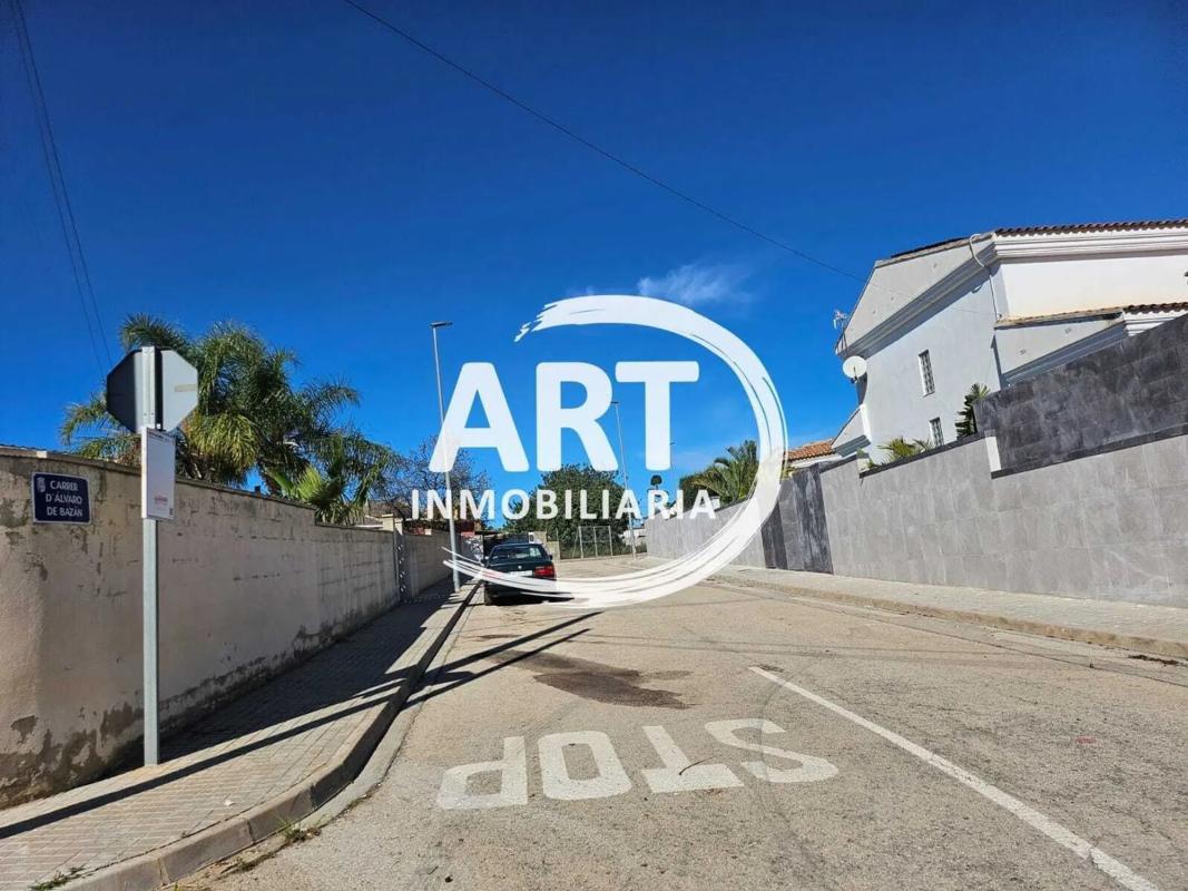 Land for sale in La Pobla de Vallbona, Valencia photo 3