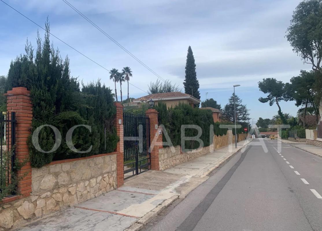 Terreno en venta en L'Eliana, Valencia photo 5