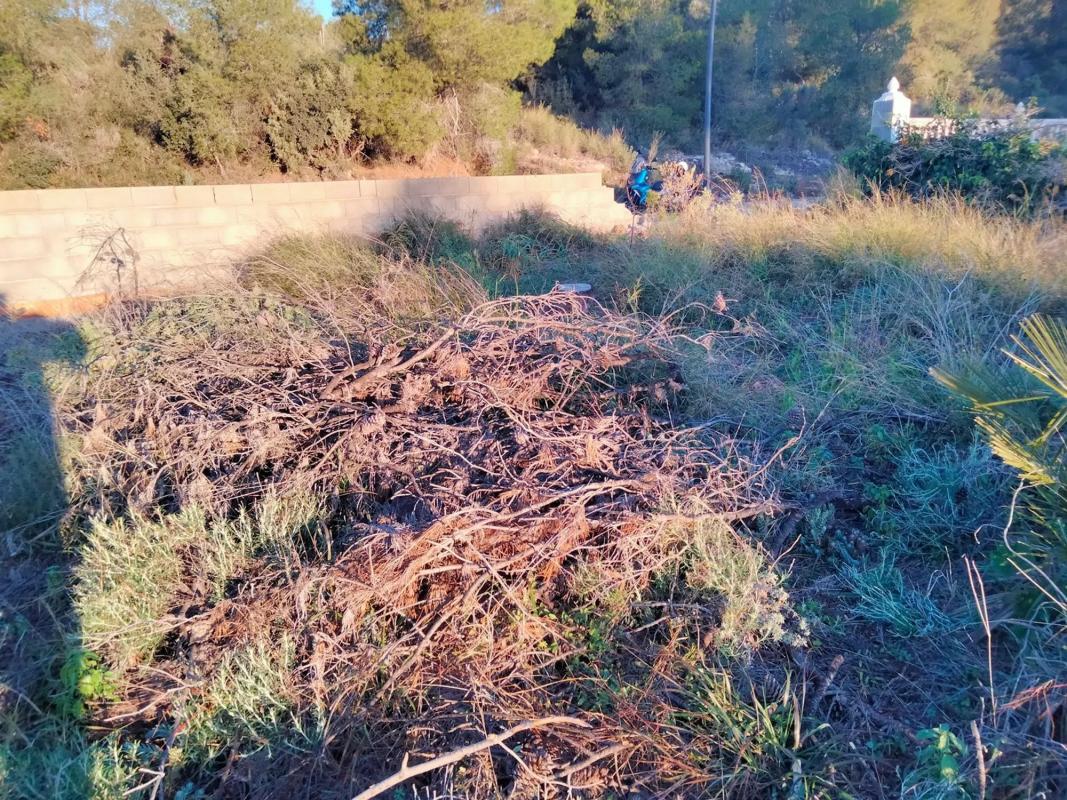 Terreno en venta en Olocau, Valencia photo 2