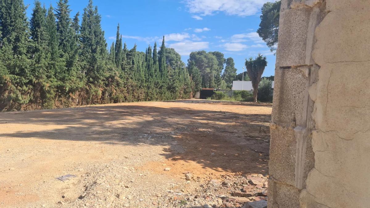 Terreno en venta en L'Eliana, Valencia photo 1