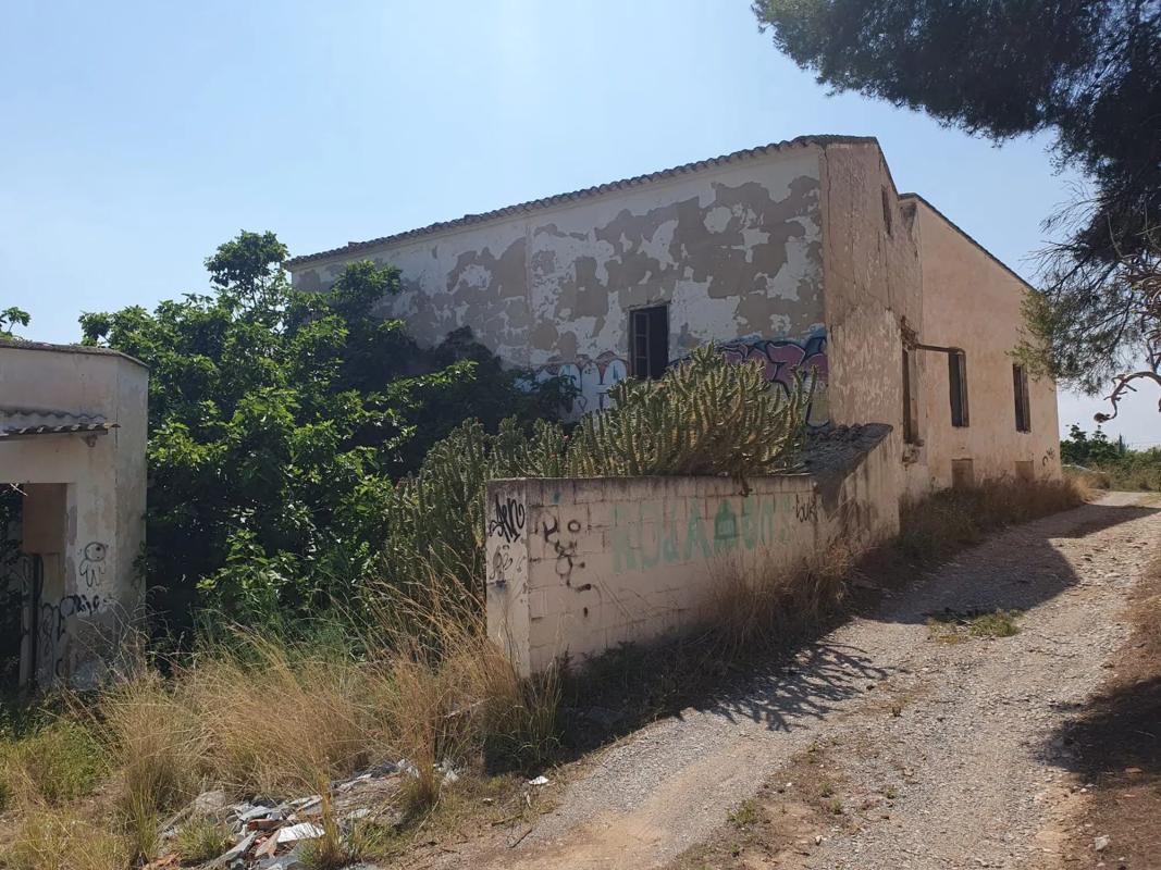 Terreno en venta en Vilamarxant, Valencia photo 1