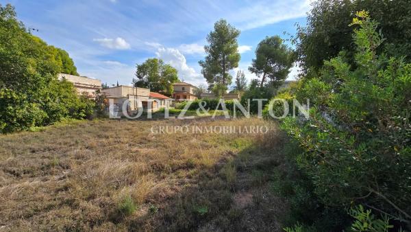 Terreno en calle Bocairent, 41 photo 1