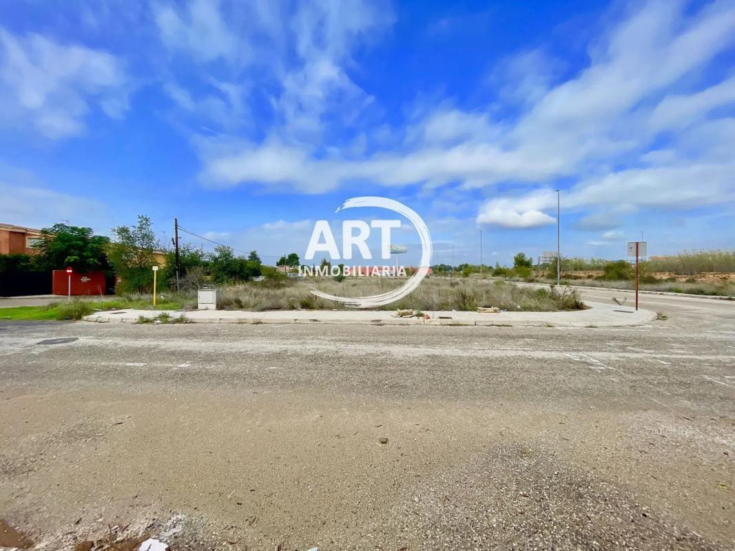 Terreno en venta en San Antonio de Benagéber, Valencia photo 2
