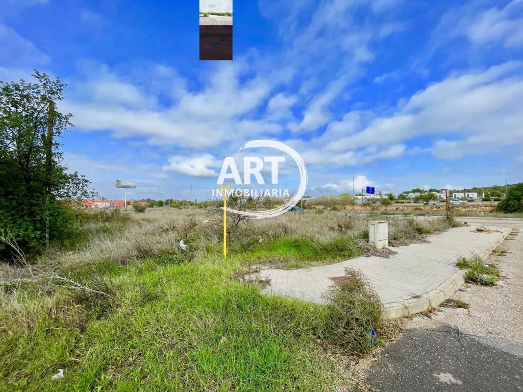 Terreno en venta en San Antonio de Benagéber, Valencia photo 4